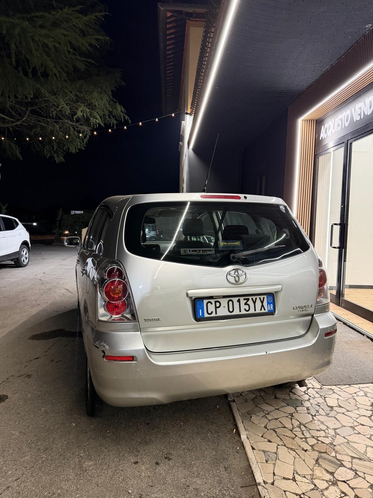 Toyota Corolla Verso 2.0 16V 7 posti