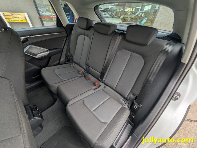 AUDI Q3 35 TDI S tronic Business