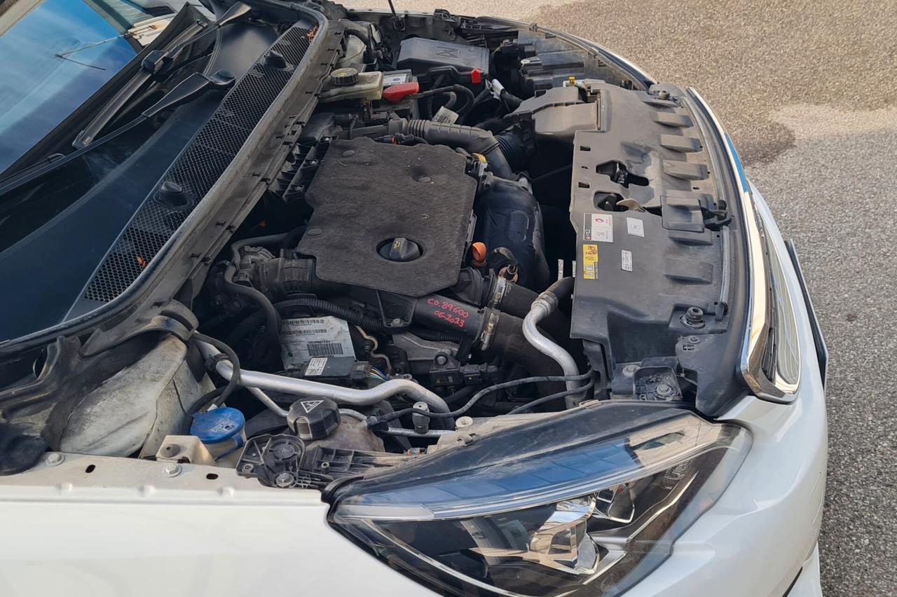 Peugeot 308 BlueHDi 100 S&S Active