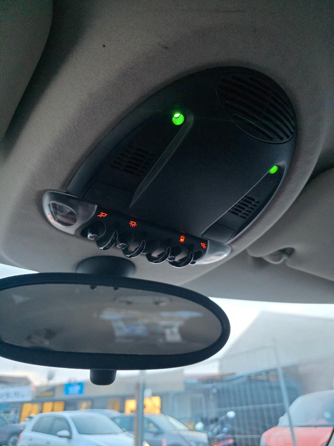 Mini Cooper Countryman 1.6 One D Business XL