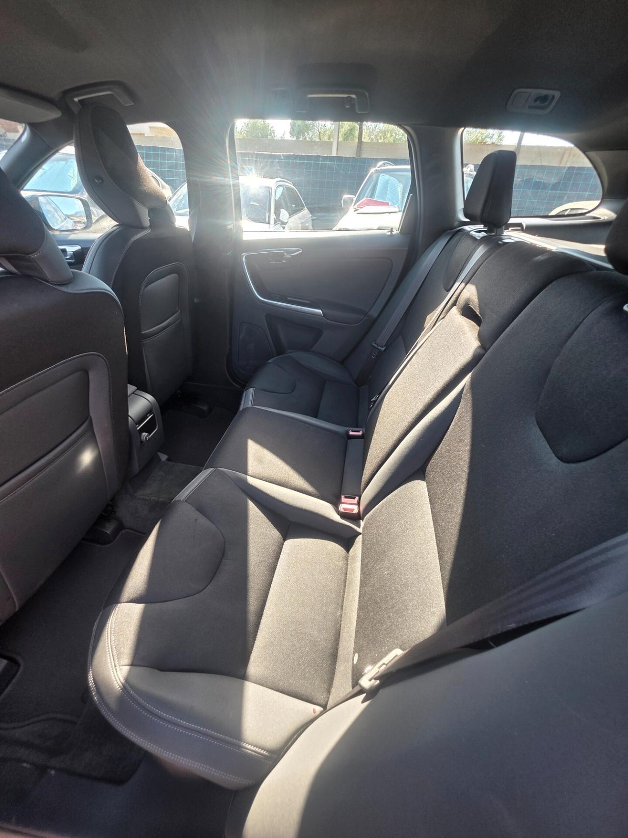 Volvo XC 60 XC60 D4 Geartronic Momentum