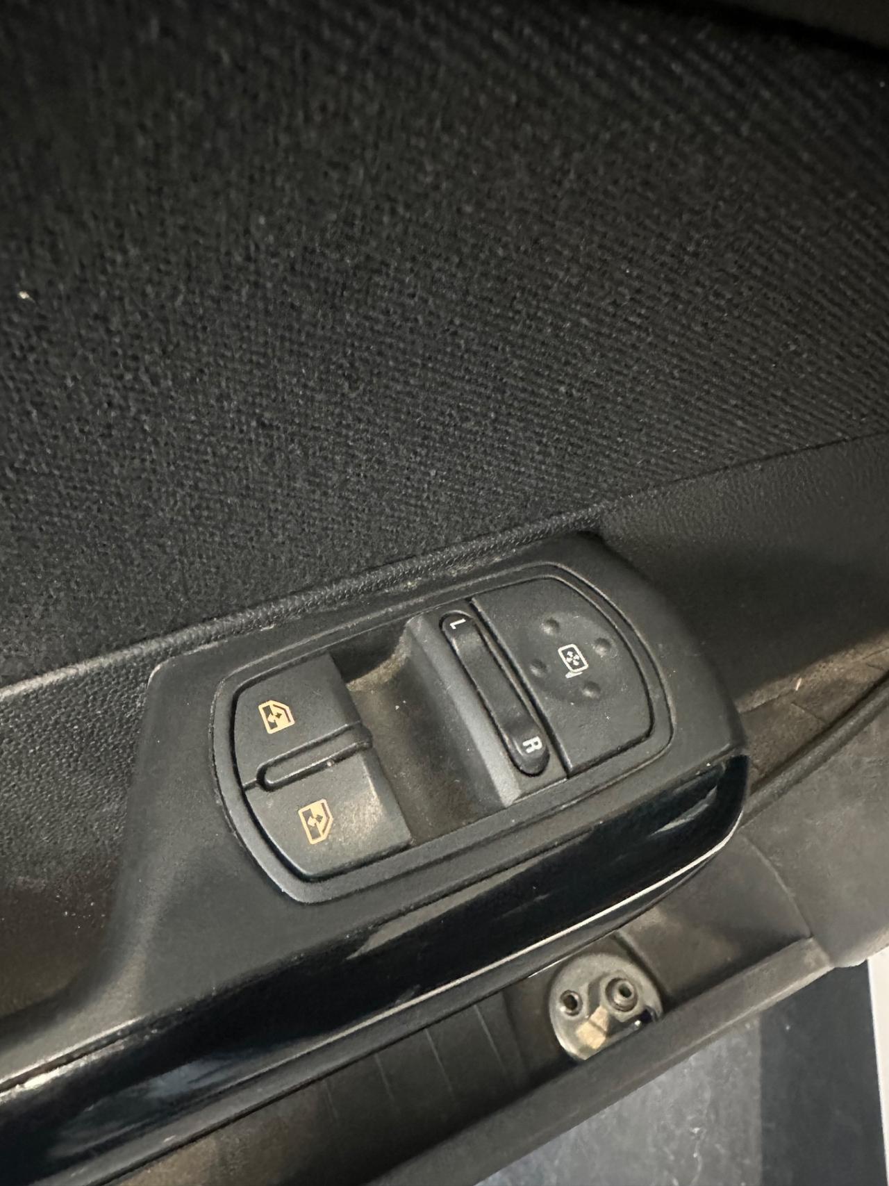 Opel Corsa 1.2 80CV 5 porte GPL-TECH Club