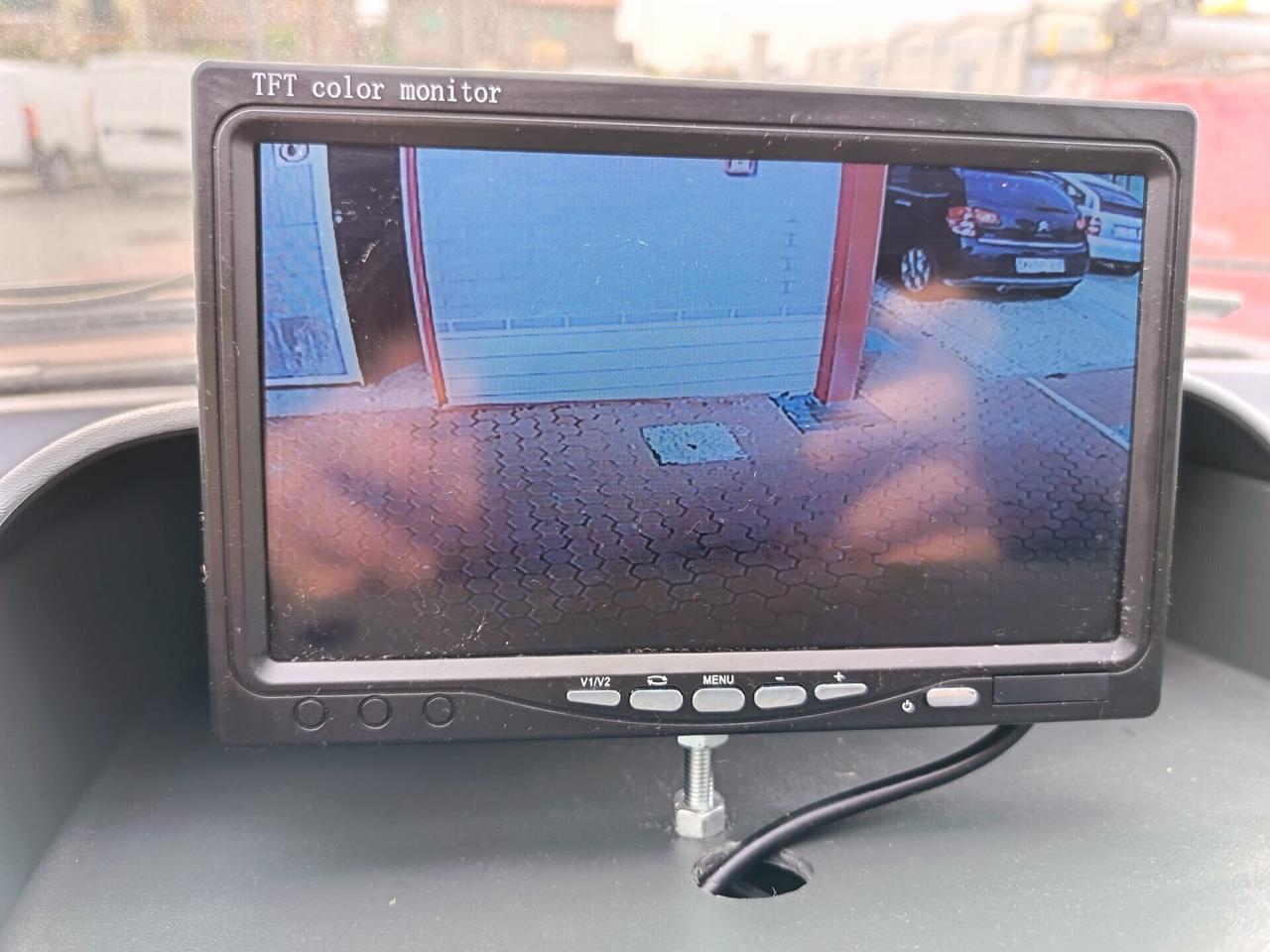 Mercedes Vito 111 cdi compact 8 sedili e gancio traino