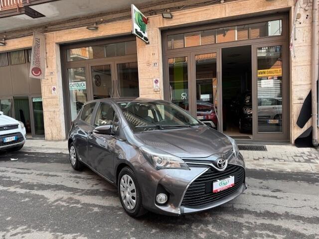 Toyota Yaris 1.0 5 porte Lounge