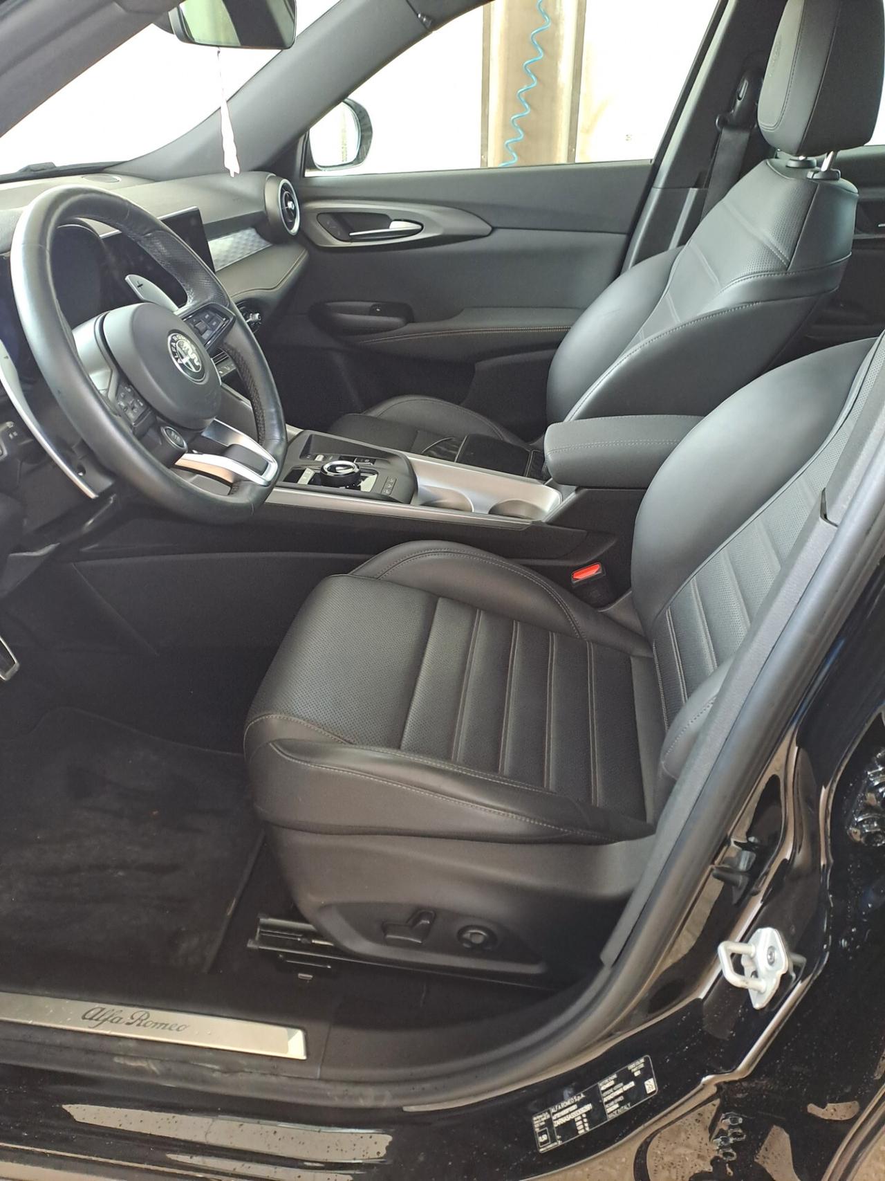 Alfa Romeo Tonale 1.6 diesel 130 CV TCT6 Veloce