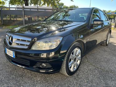 MERCEDES-BENZ C 220 CDI BlueEFFICIENCY Classic