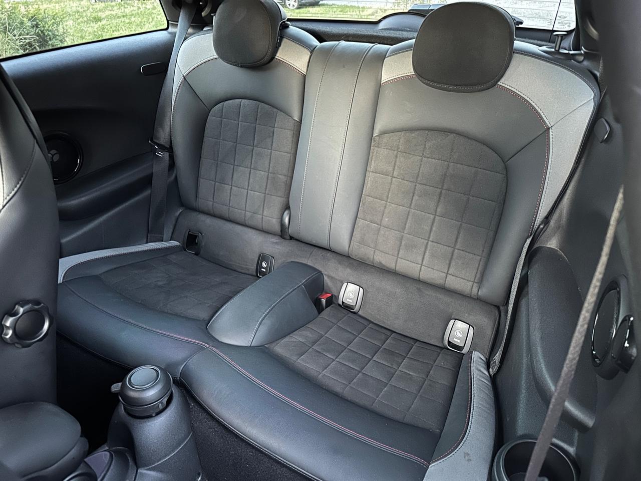 Mini 2.0 John Cooper Works Challenge Edition 22