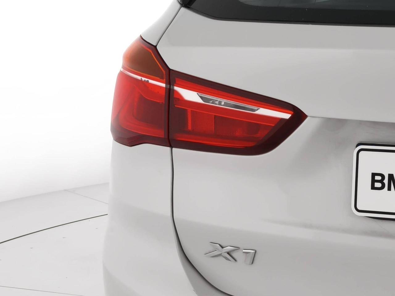 BMW X1 (F48) sDrive18d xLine