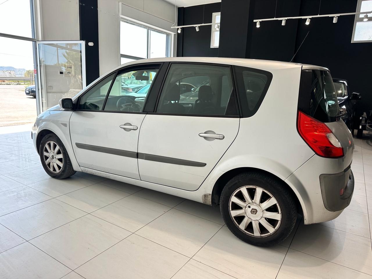 Renault Scenic 1.5 dCi105CV Exception 2007