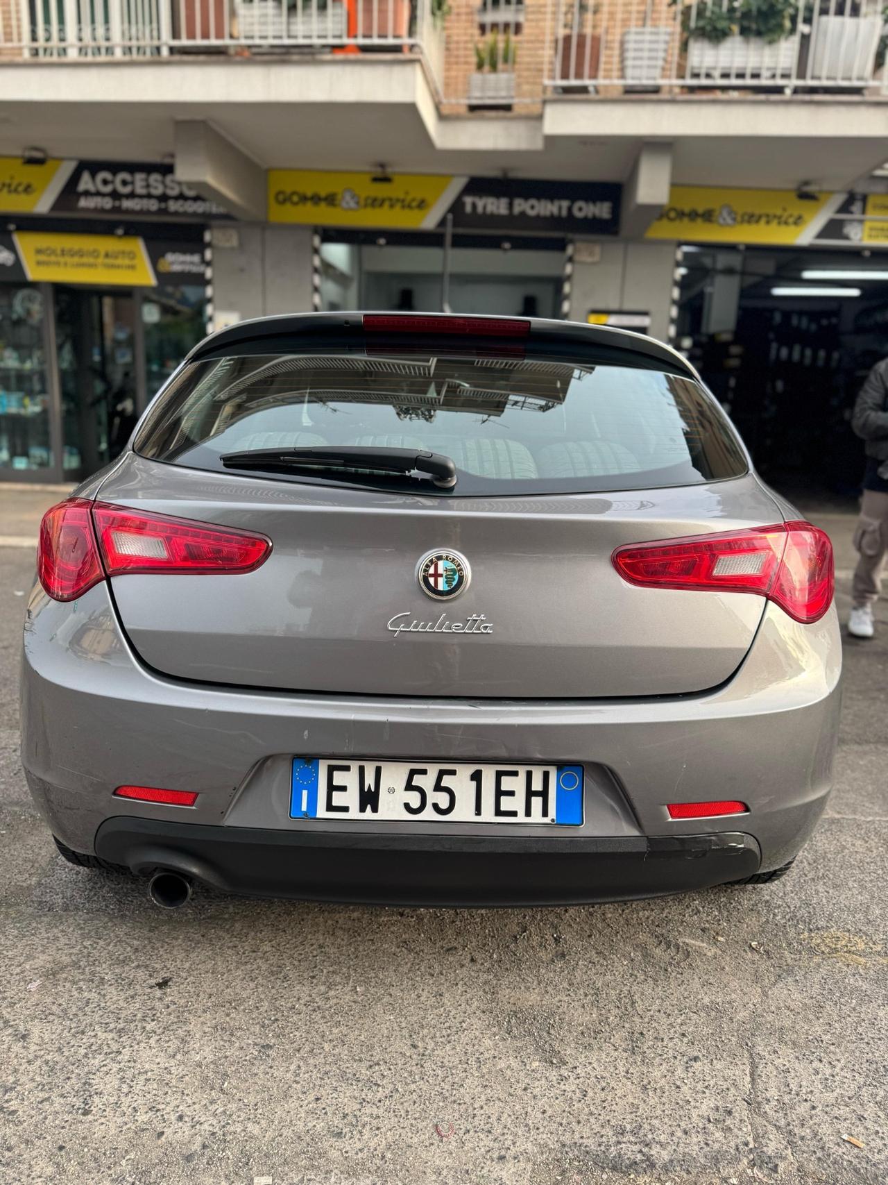 Alfa Romeo Giulietta 1.6 JTDm-2 105 CV Distinctive