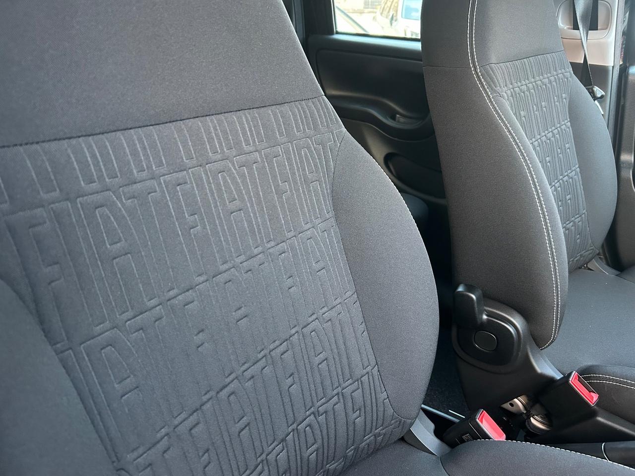 Fiat Panda New 1.0 FireFly S&S Hybrid KM0