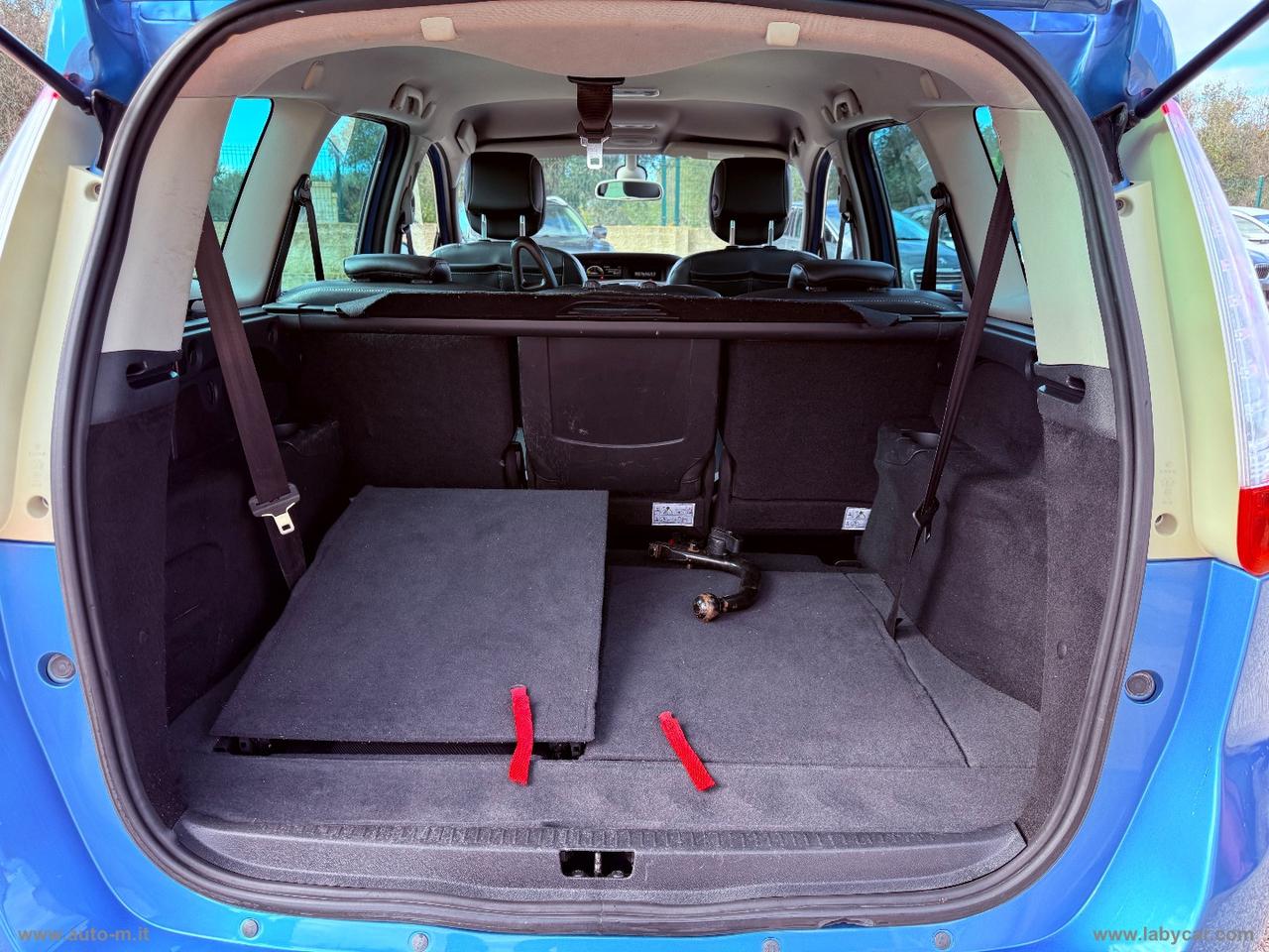 RENAULT Scénic 1.5 dCi 110 CV EDC Bose