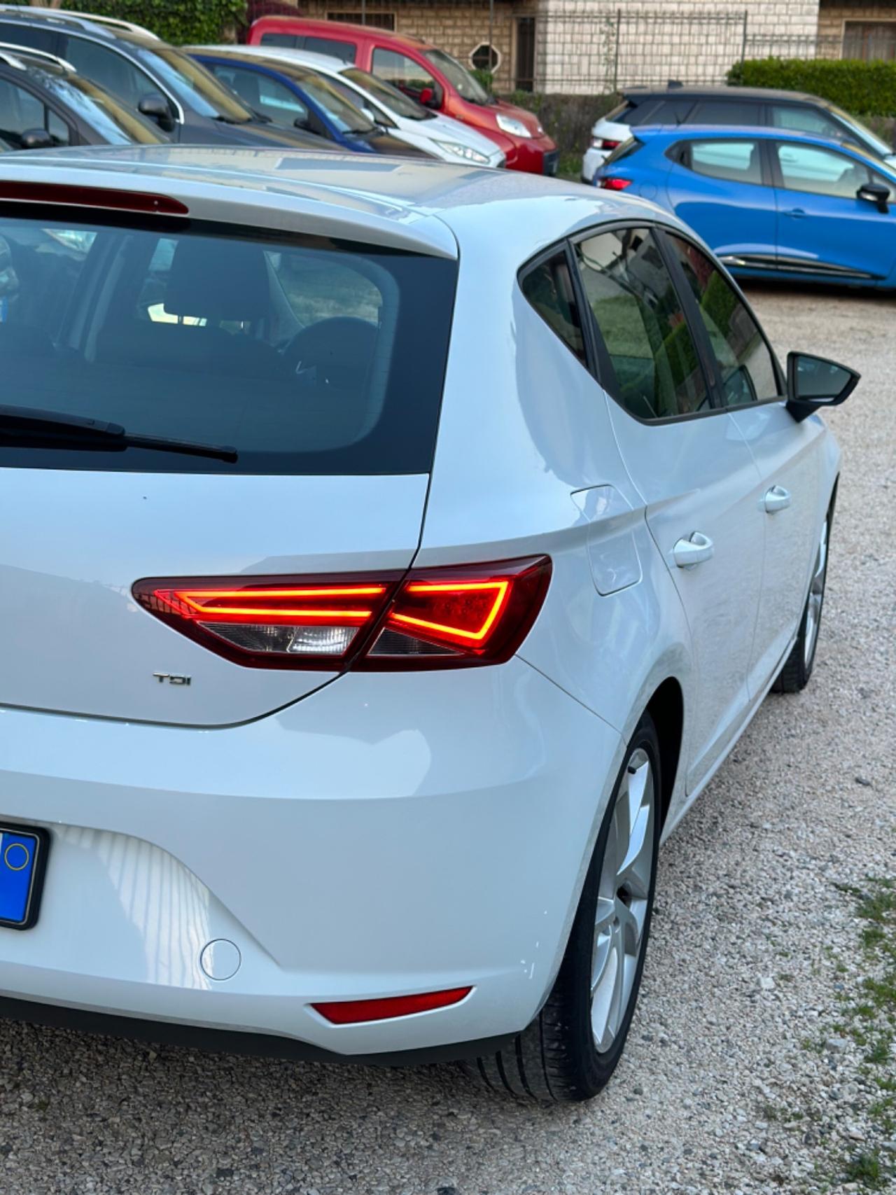 Seat LEON 1.6 TDI 105 CV 5p. STYLE KMCERT UNICOPR