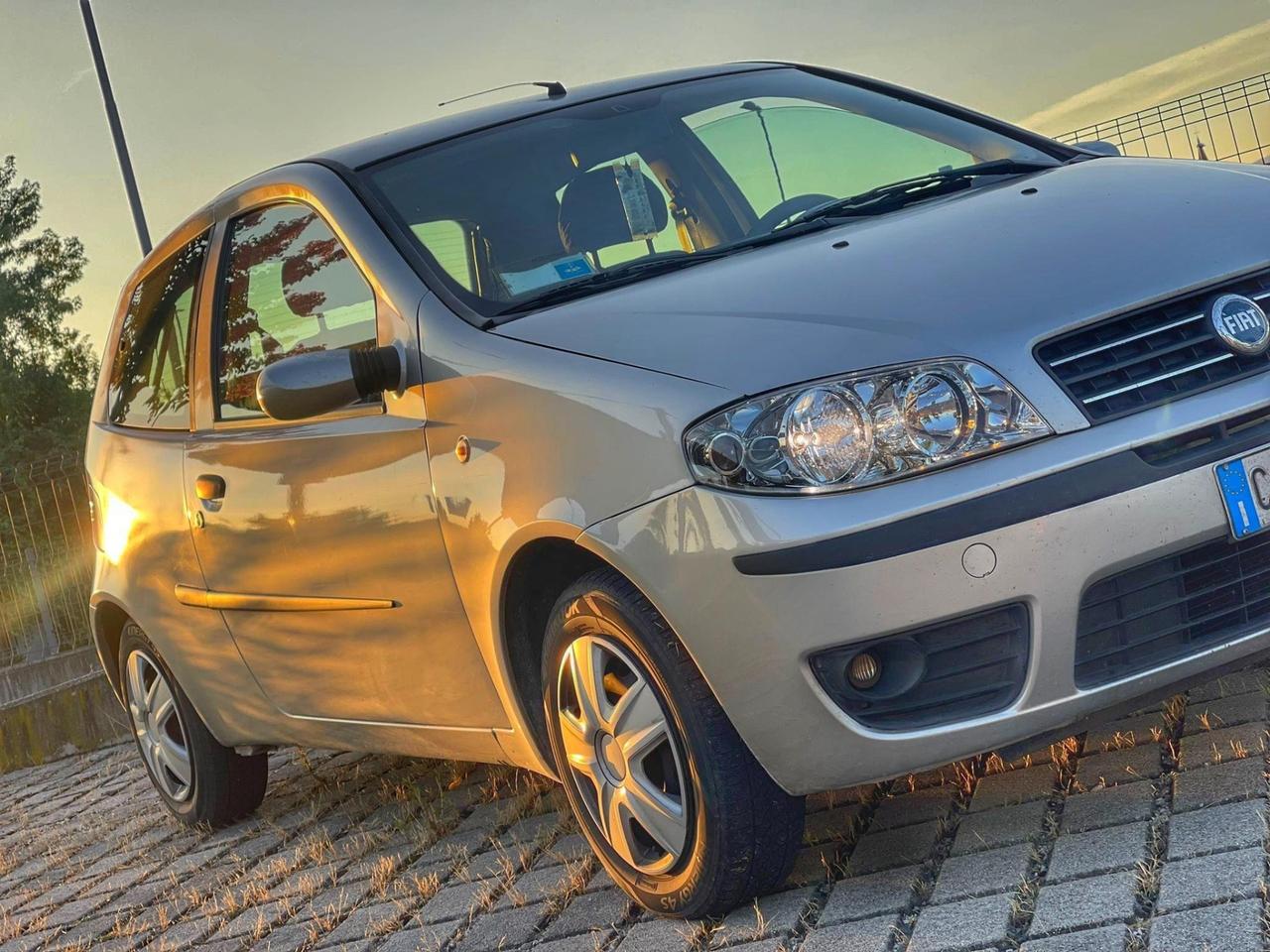 Fiat Punto 1.2 BENZINA GPL NUOVO 180.000 km