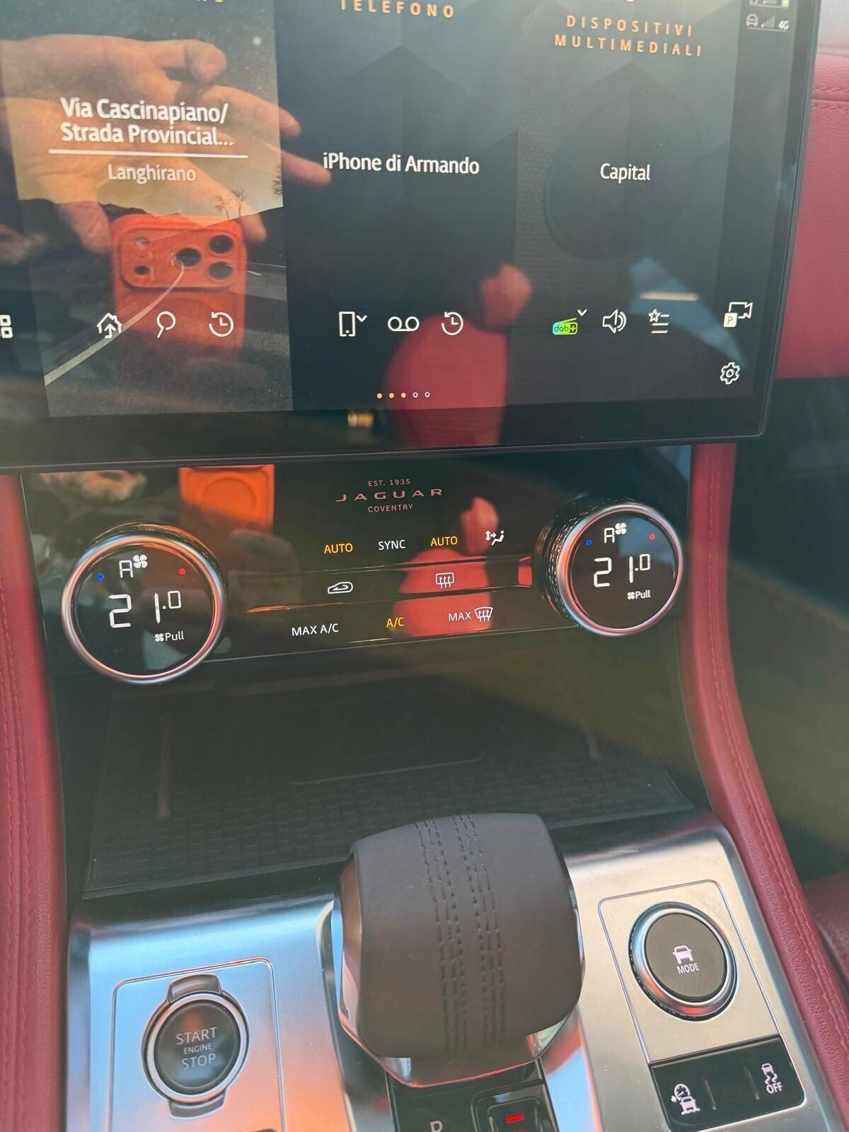 Jaguar F-Pace 2.0 D 163 CV AWD AUT. R-DYNAMIC SE