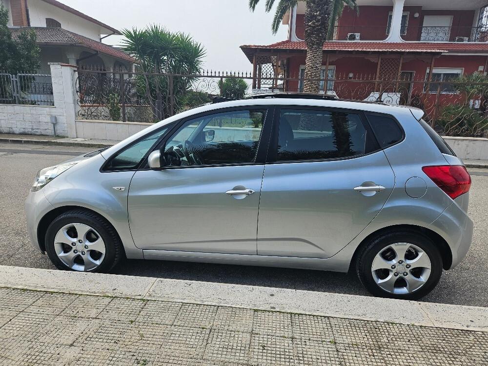 Kia Venga 1.4 CRDi 90CV Cool" Con Tetto Panoramico