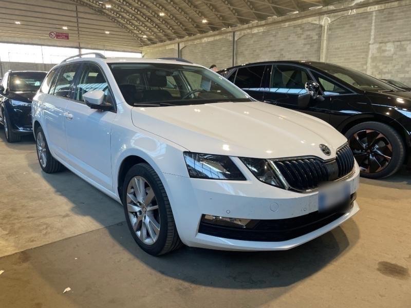 Octavia 2.0 TDI SCR 150 CV DSG Wagon Ambition