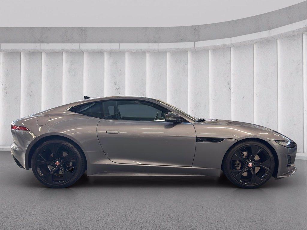 JAGUAR F-Type (X152) JAGUAR 2.0 au Coupé R-Dynamic del 2022