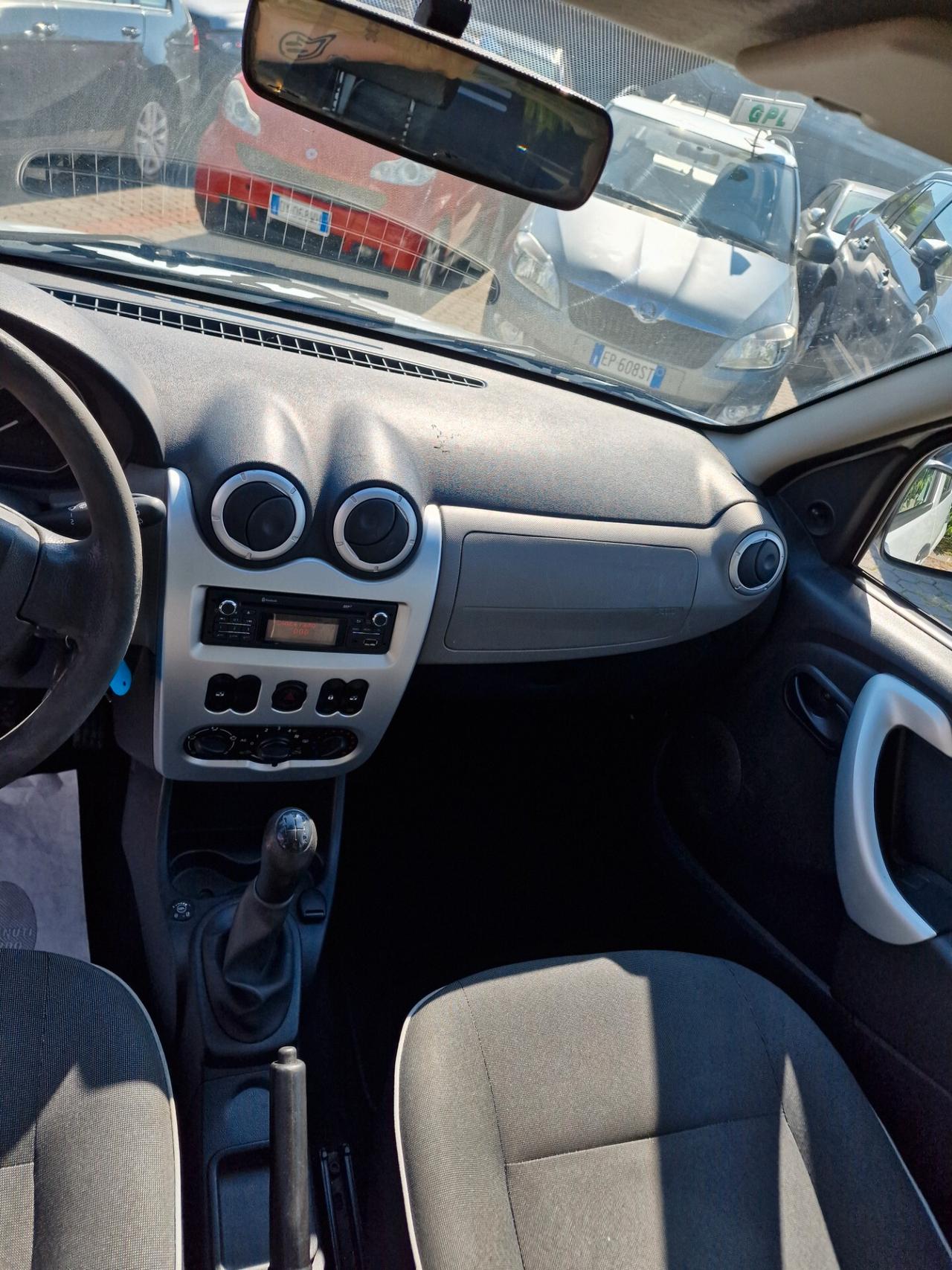 Dacia Sandero 1.2 GPL 75CV 98000 km