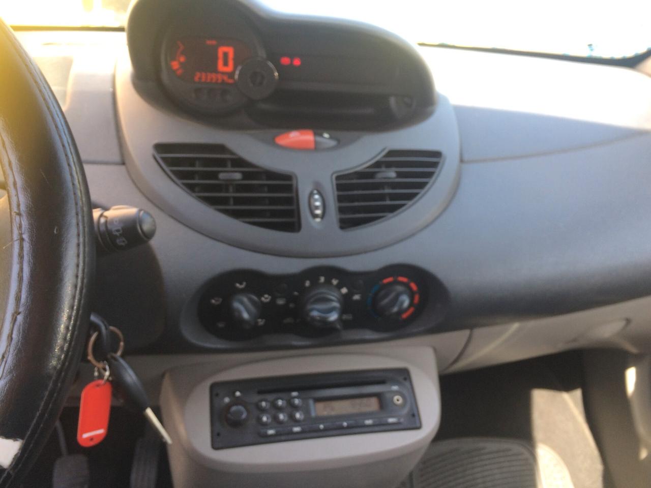 2009 Renault Twingo 1.2 8V Dynamique tagliandata per neopatentati!