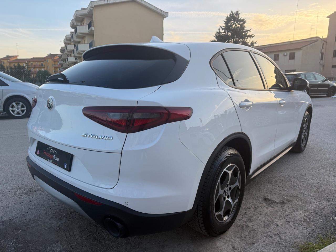 Alfa Romeo Stelvio 2.2 Turbodiesel 160 CV Super 2022