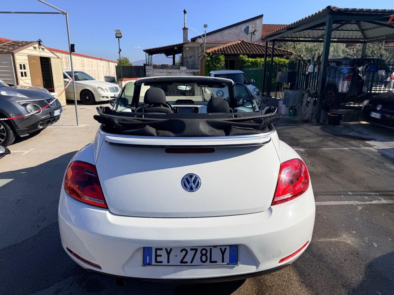 Volkswagen Maggiolino 1.6 TDI CABRIO 105cv BlueMotion Technology