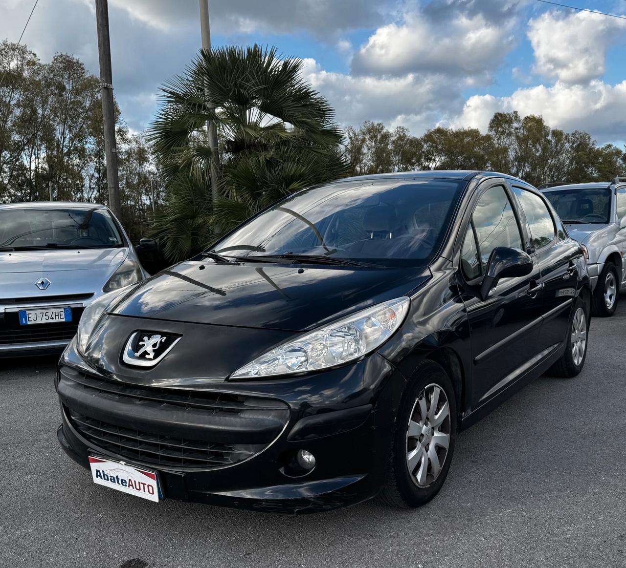 Peugeot 207 1.4 HDi 70CV 5p. X Line