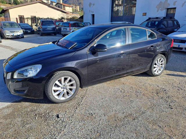 VOLVO S60 D3 Summum