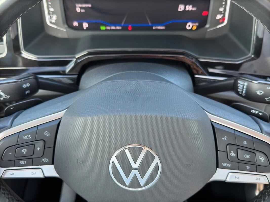 Volkswagen Taigo 1.0 tsi Life 110cv dsg con Telecam e CarPlay