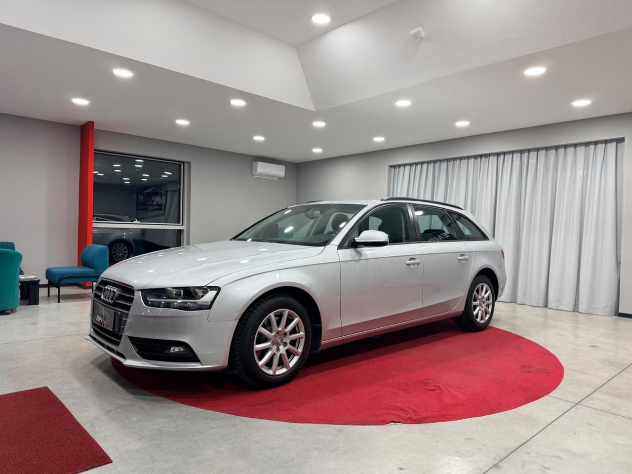 Audi A4 Avant 2.0 TDI 143CV BUSINESS PLUS