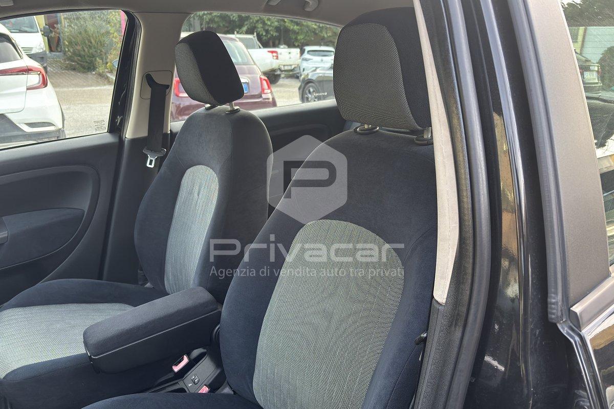 FIAT Grande Punto 1.3 MJT 90 CV 5 porte Dynamic