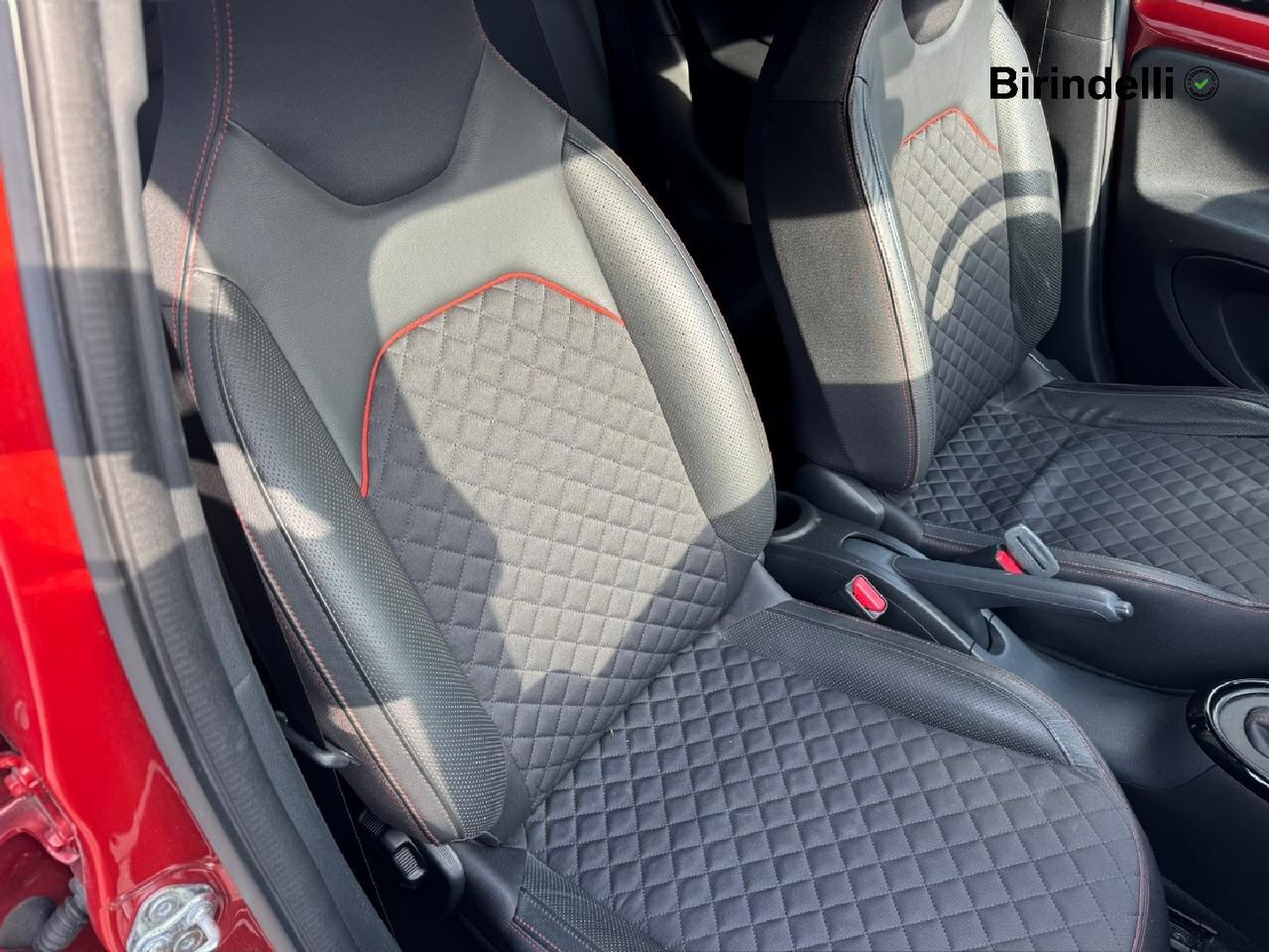 TOYOTA Aygo X - Aygo X 1.0 VVT-i 72 CV 5 porte Lounge S-CVT