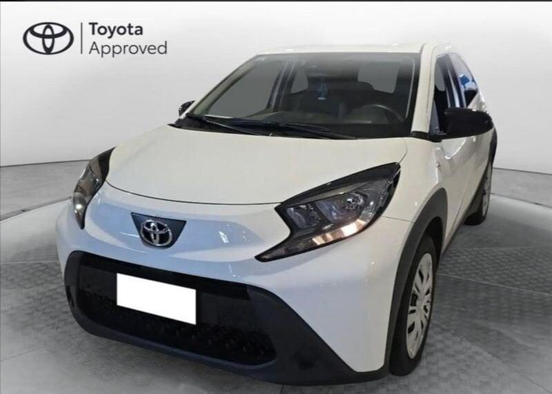 Toyota Aygo X 1.0B (72 CV) Active