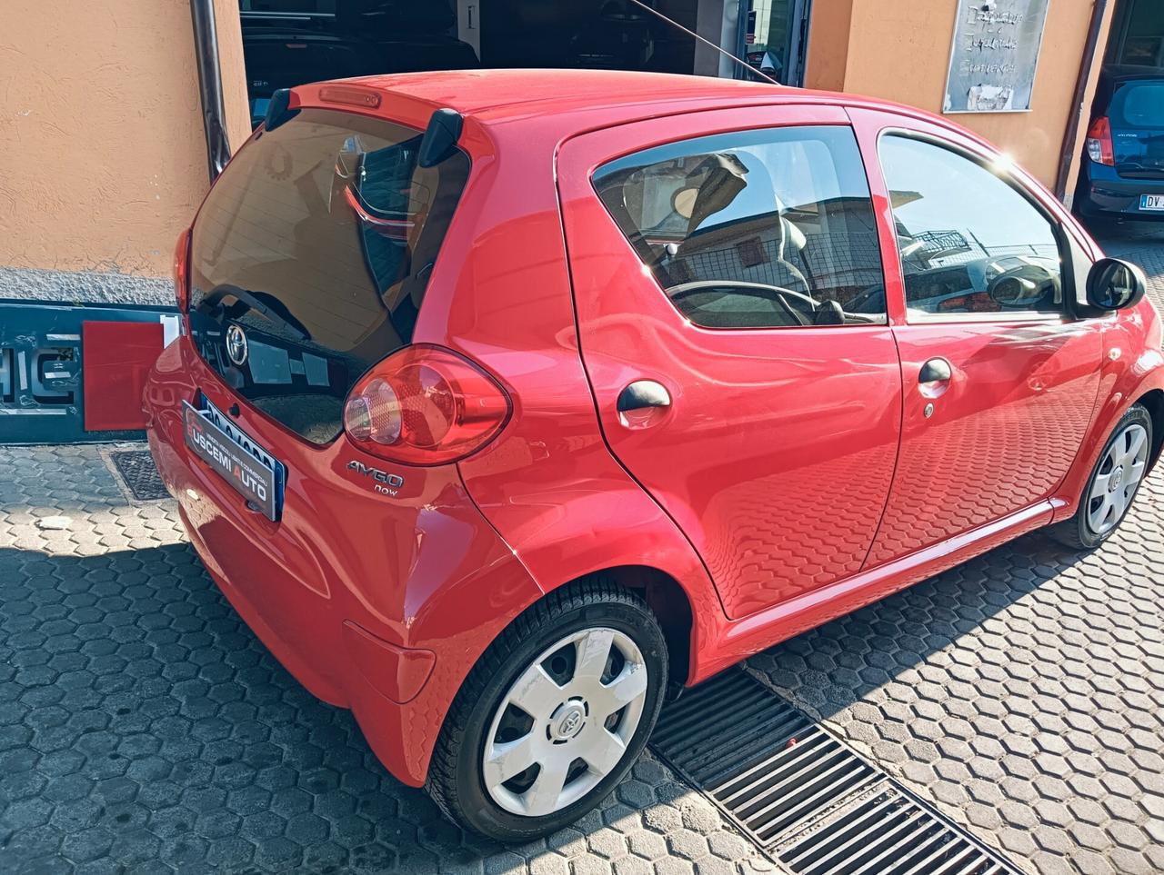 Toyota Aygo 1.0 12V VVT-i 5 porte