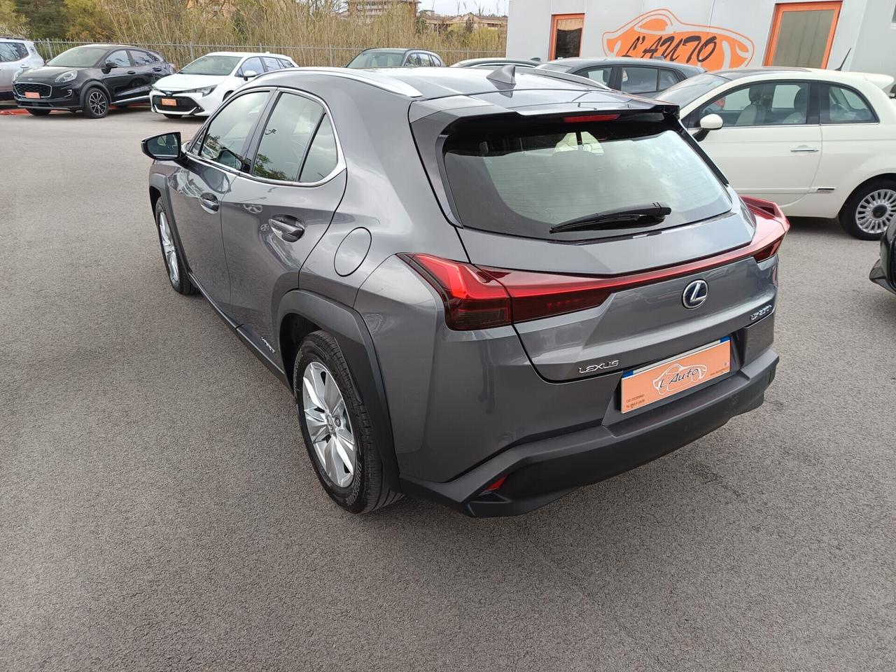 Lexus UX UX 250h 2.0 Business 2WD CVT MY20