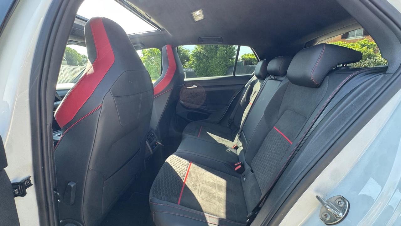 Volkswagen Golf GTI Golf 2.0 TSI GTI DSG Clubsport 45