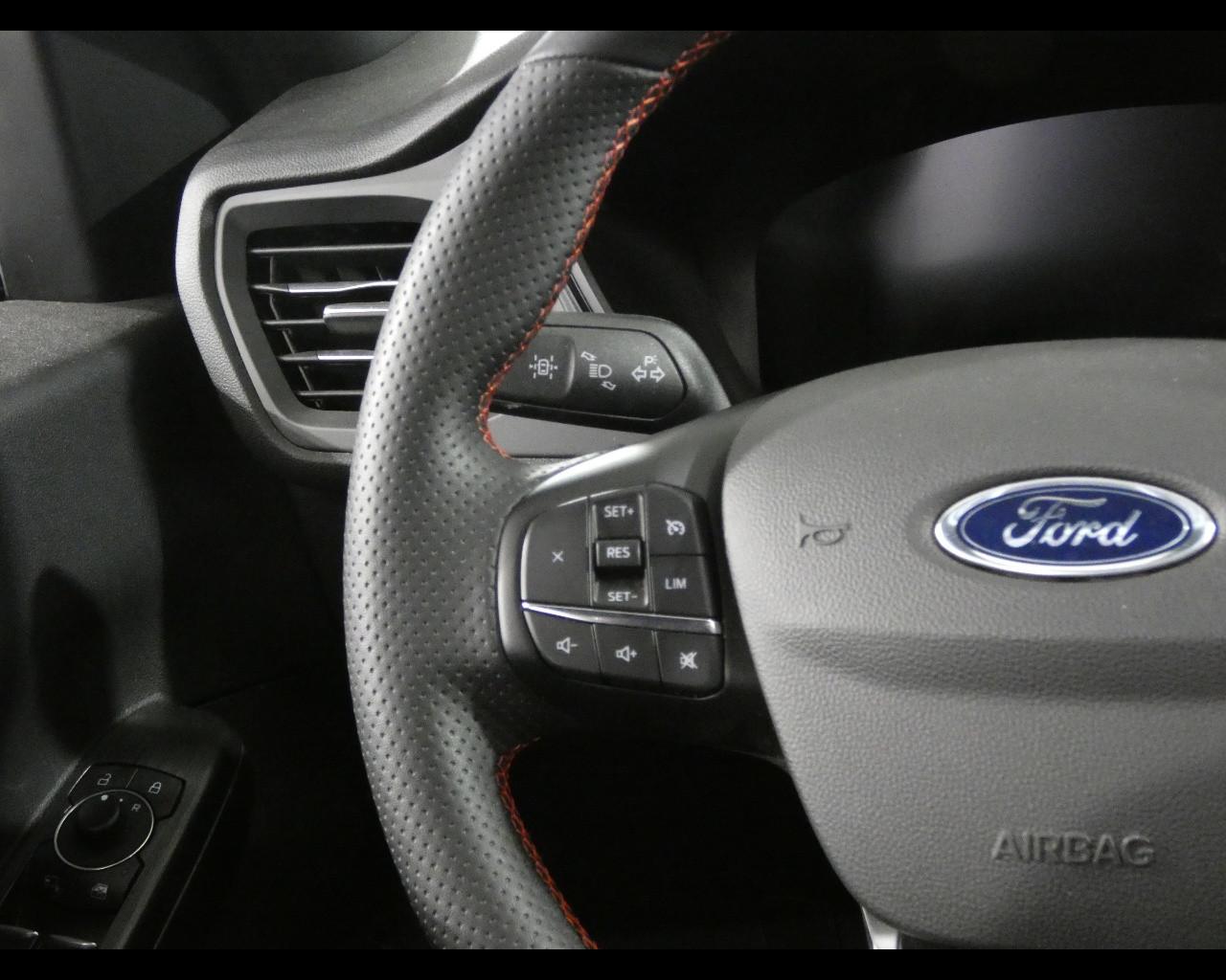 FORD Kuga 3ª serie - Kuga 2.5 Full Hybrid 190 CV CVT 2WD ST-Line X