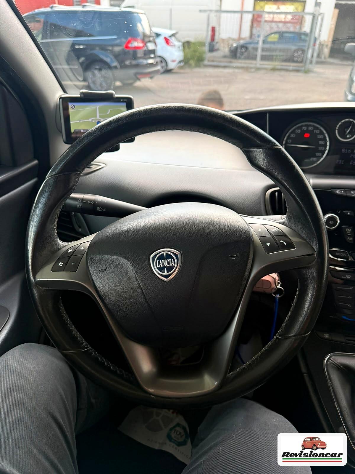 Lancia Ypsilon 1.3 MJT 16V 95 CV 5 porte S&S Gold