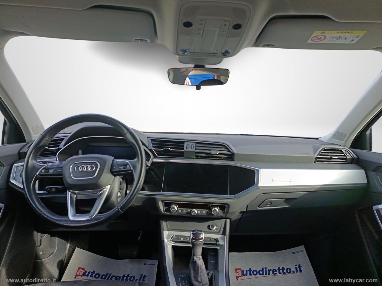 AUDI Q3 35 TDI S tronic Business