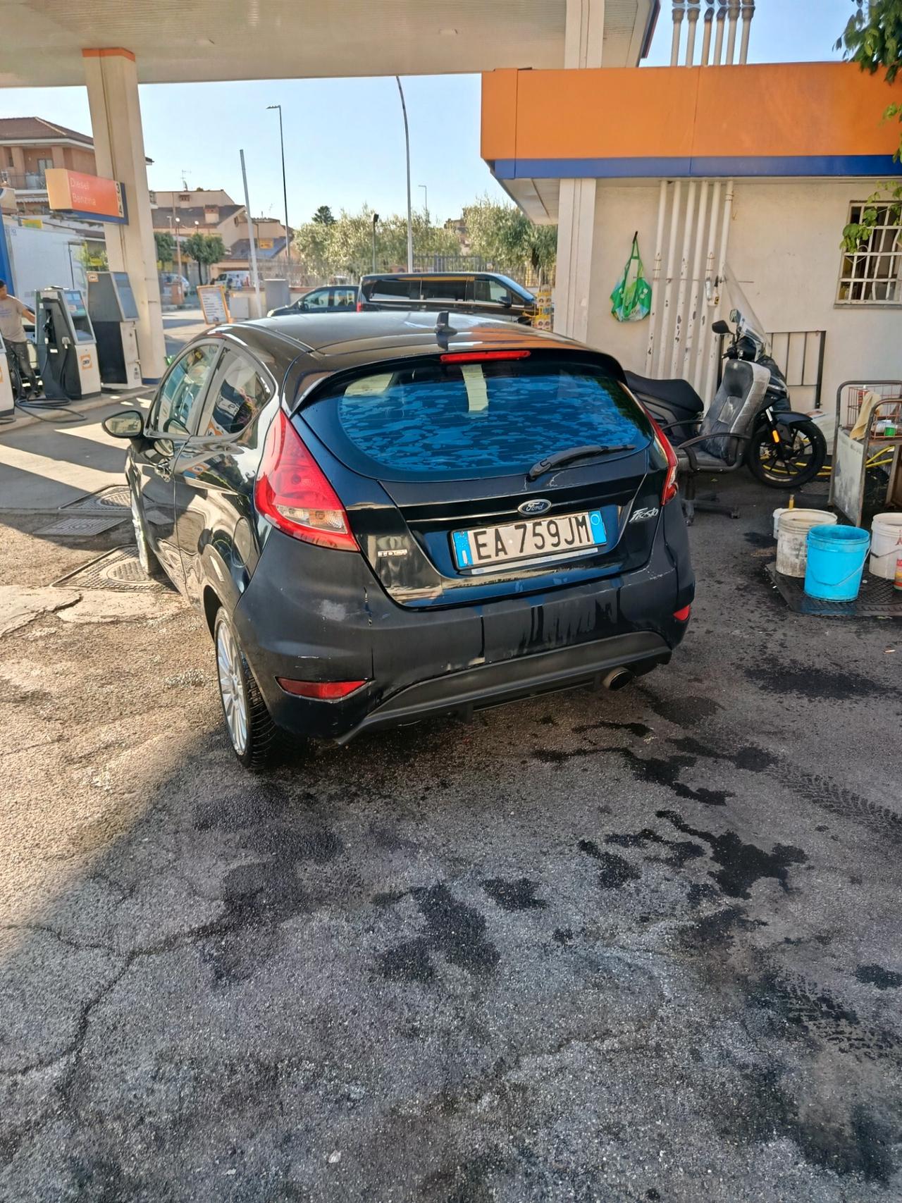 Ford Fiesta 1.4 TDCi 5p. Titanium