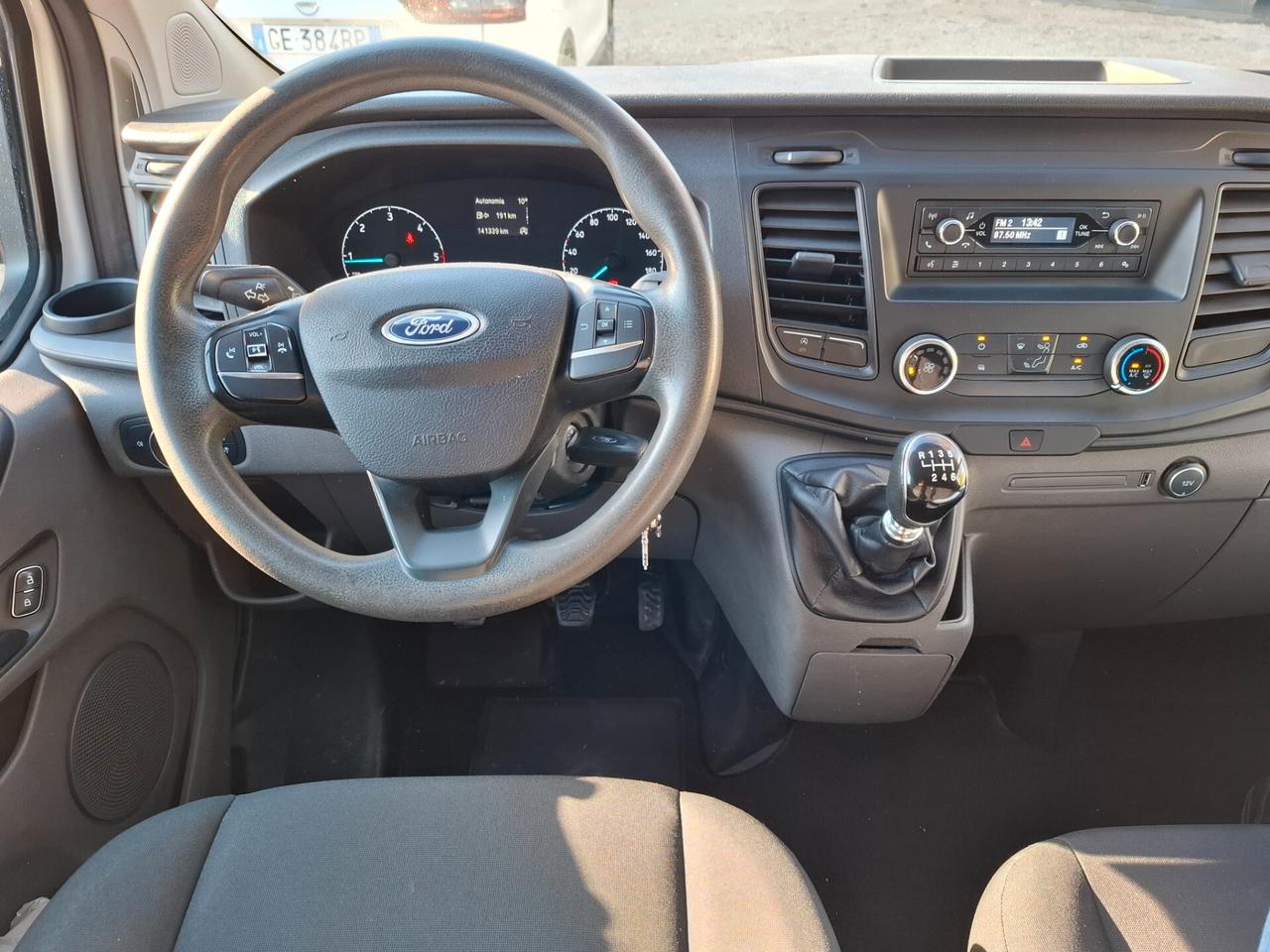 Ford Transit Custom 340 2.0 TDCi 130 PC Furgone Entry