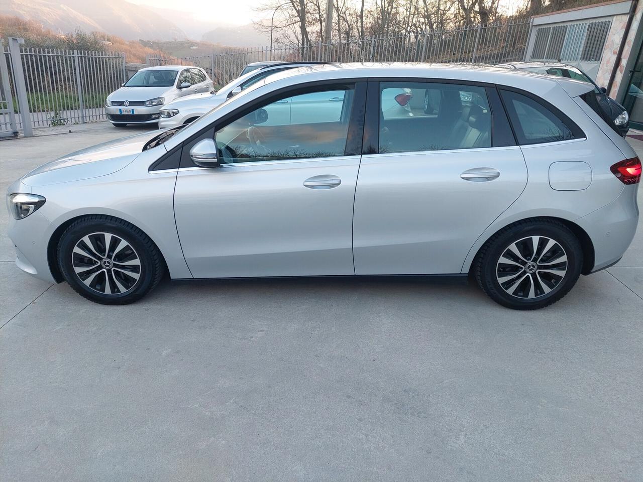 Mercedes-benz B 180 d Automatic AMG Line Premium