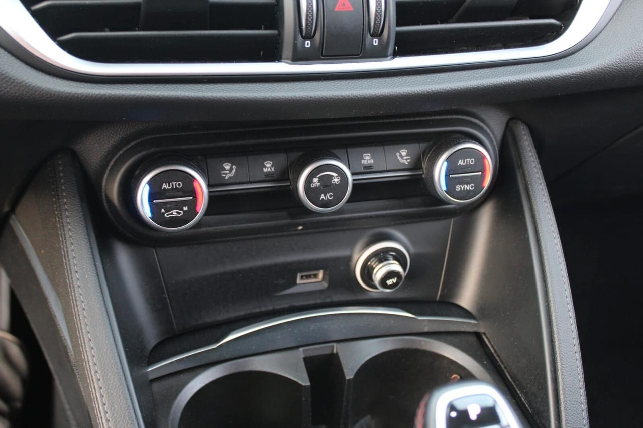 Alfa Romeo Stelvio Tua A SOLI 280€ al mese Anticipo Zero