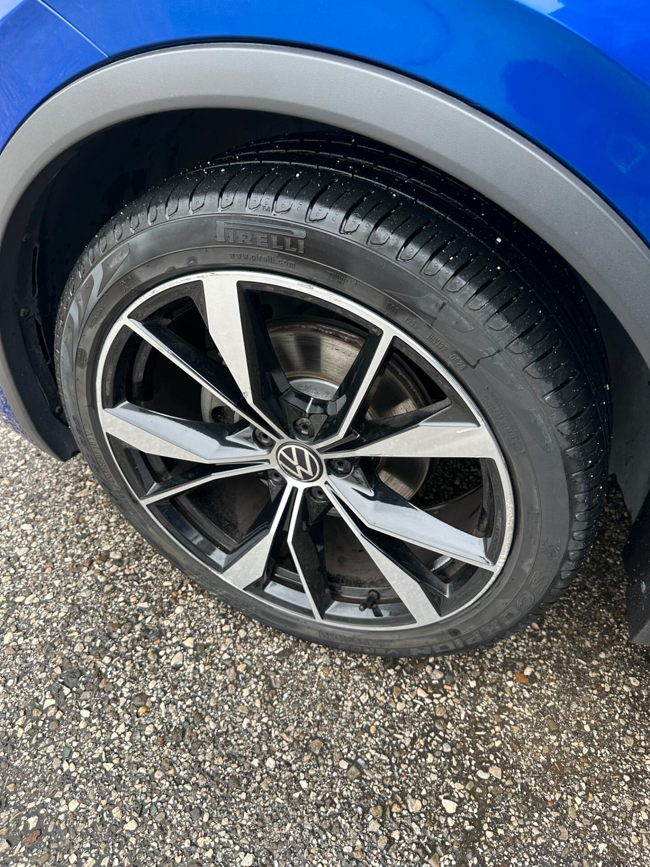 Volkswagen Tiguan 2.0 TDI 150 CV SCR DSG R-Line