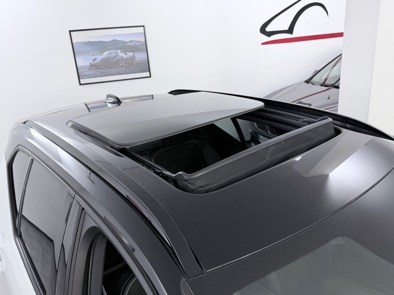 Volvo XC40 D4 AWD Geartronic R-design