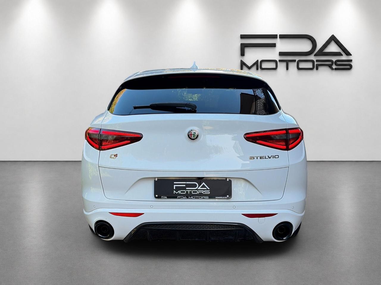Alfa Romeo Stelvio 2.2 Turbodiesel 210 CV AT8 Q4 Veloce
