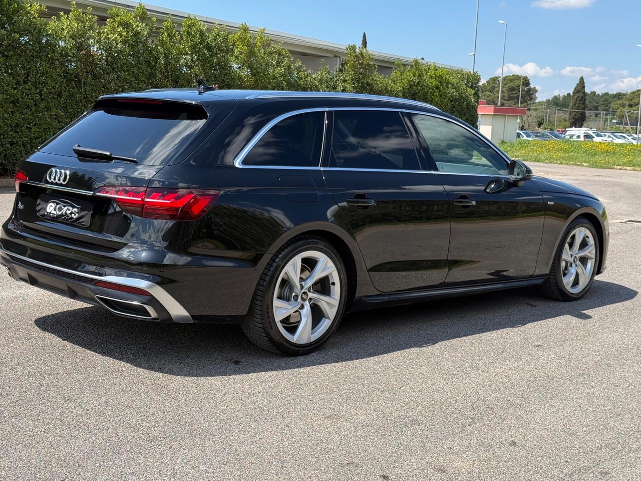 Audi A4 Avant 40 TDI S tronic line edition