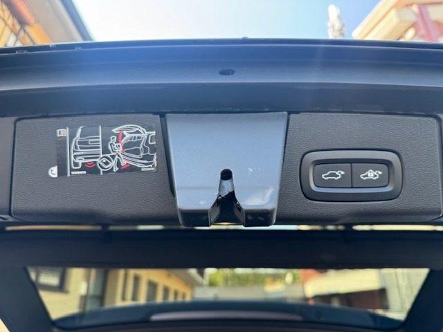 VOLVO XC60 T6 Recharge Plug-in AWD Inscrip. Expres. TET PANOR