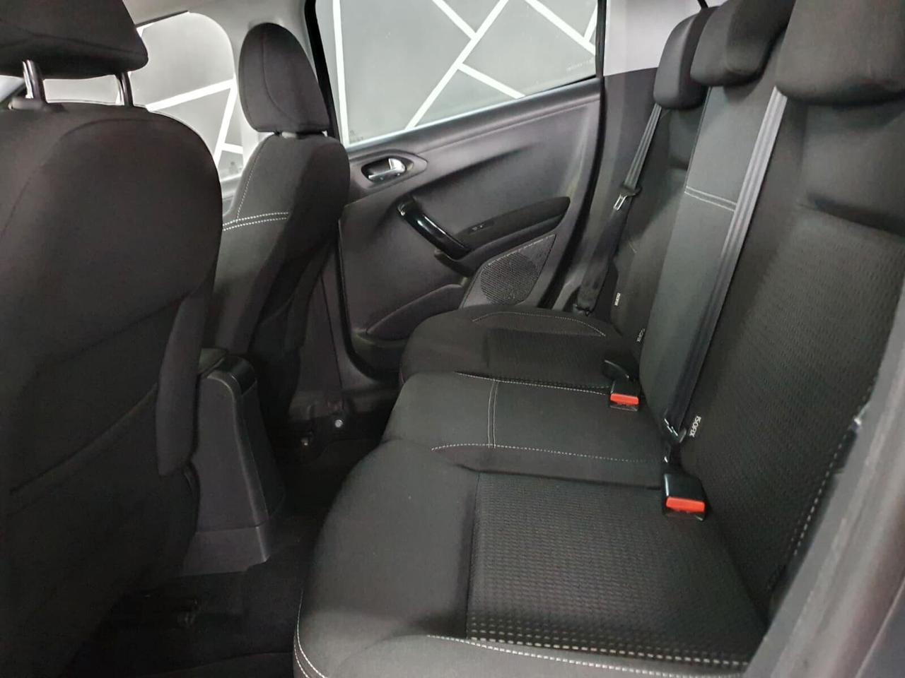 Peugeot 208 BlueHDi 75 5 porte Allure NEOPATENTATI