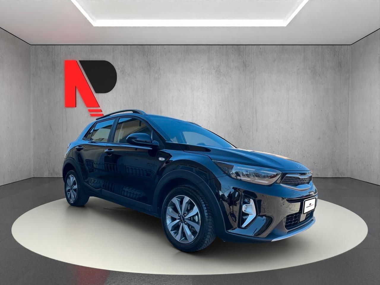 Kia Stonic 1.2 Urban Smart Pack 84 Cv